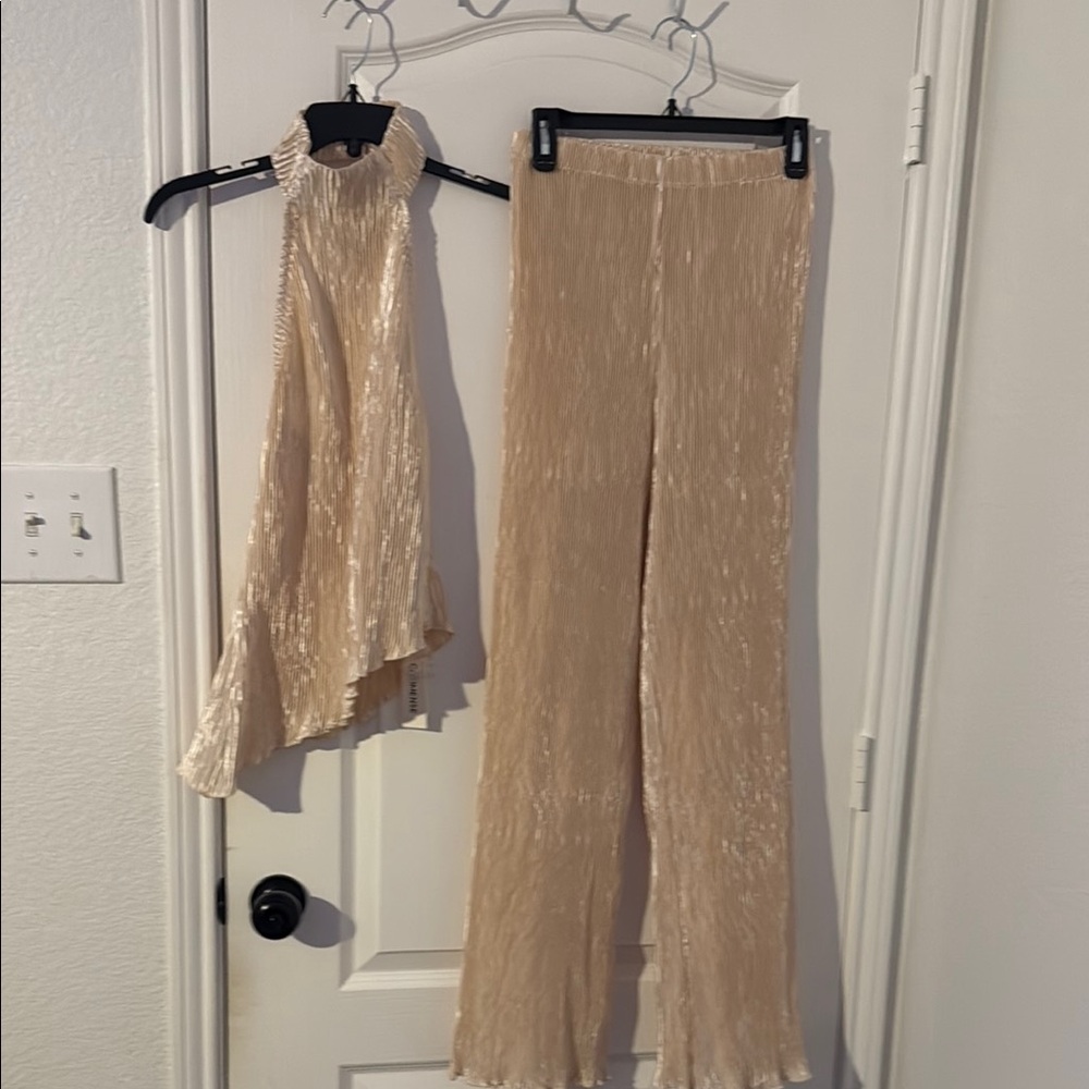 Commense Wide Leg Pants and Matching Halter Top in Light Beige